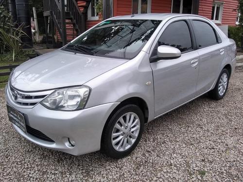Toyota Etios 1.5 Xls 2013
