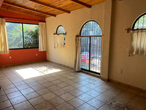 Imagen 8 de 20 de Casa Para Remodelar En Venta / Barrio De La Concepción