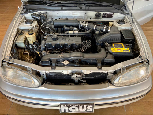 Imagen 12 de 15 de Hyundai Accent 1.5 Gls 4dr 1998