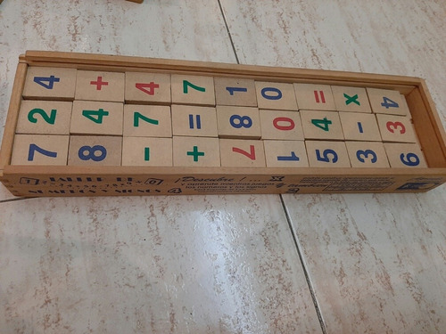 Juego Didactico Taller De Números Y Signos. En Madera