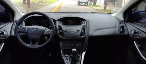 Imagen 11 de 25 de Ford Focus 1.6 S 5p Mt 2016