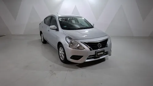 Nissan Versa 1.6 Sense