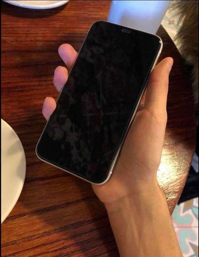 iPhone XR Blanco 64 Gb Liberado (Usado)