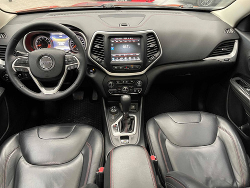 Imagen 8 de 13 de Jeep Cherokee 2015 3.2 Trailhawk Mt