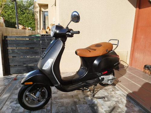 Scooter Piaggio Modelo Vespa Xl 150 Año 2019