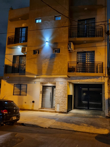 Dpto. Alquiler 2 Amb. Villa Luzuriaga