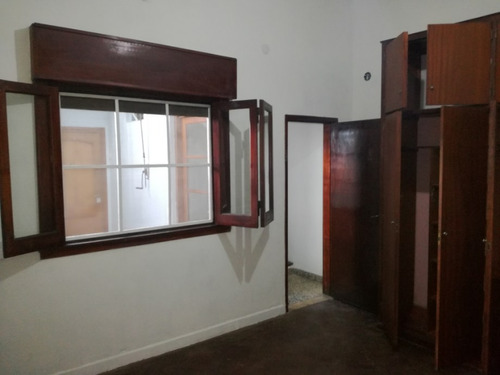 Departamento Tipo Casa En Venta En Avellaneda Este