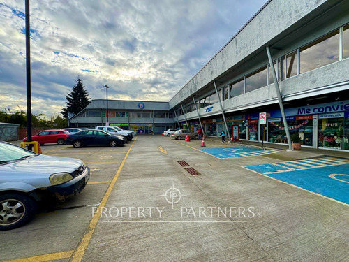 Locales Y Oficinas En Centro Comercial De Padre La...