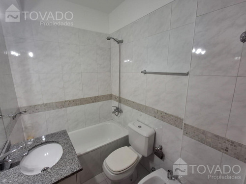 Venta Por Viaje! 3 Ambientes Tipo Dúplex! Muy Luminoso!