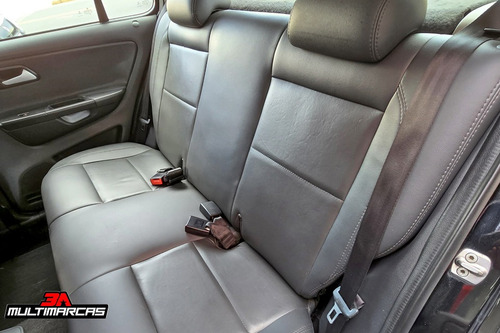 Volkswagen Fox 1.6 MI 8V FLEX 4P AUTOMATIZADO