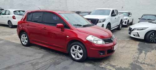 Imagen 3 de 10 de Nissan Tiida 1.8