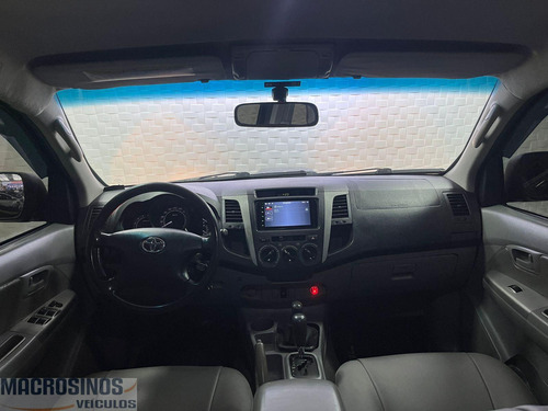 Toyota Hilux CD SRV D4-D 4x4 3.0 TDI Diesel Aut