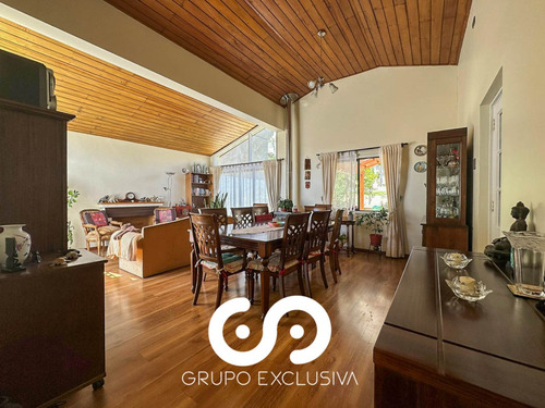 Se Vende Casa Muy Bien Conectada En Quilpué