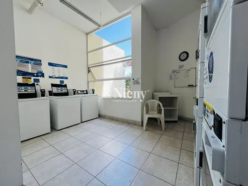 Dept En Arriendo De 3 Dorm. En Coracero, Viña Del Mar