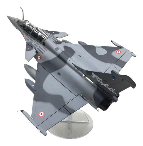 Simulación Del Modelo Del Caza Rafale B A Escala 1/72 Gris