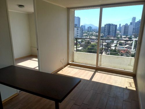 Cpm Vende Hermoso Departamento 1 D / 1 B Estación Central