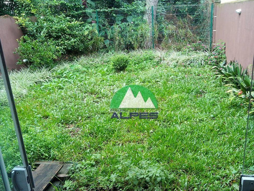 Sobrado Residencial À Venda, Xaxim, Curitiba. - So0168