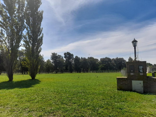 Imagen 1 de 18 de Lote 155 En Venta. Barrio Santa Irene, Comarcas De Lujan