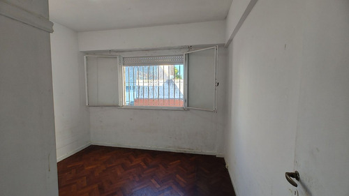 Venta Depto 2 Ambientes Floresta Zona Comercial