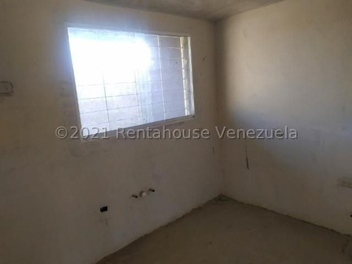 Imagen 11 de 30 de Casas En Venta En Cabudare, Lara. Código Flex: 22-14921 #0424 556 57 59 Monica C.