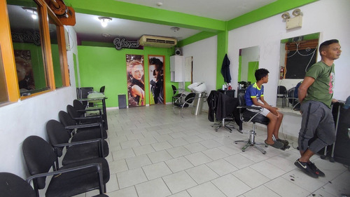 Imagen 5 de 8 de Adriana Castellanos Ofrece En Venta Local Comercial En Los Guayos, C.c La Linea Cod. 155264