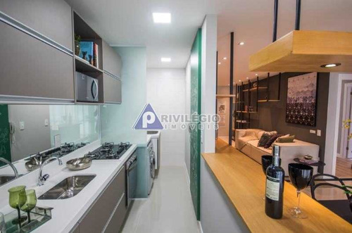Apartamento À Venda, 2 Quartos, 2 Suítes, 1 Vaga, Recreio Dos Bandeirantes - Rio De Janeiro/rj - 23233