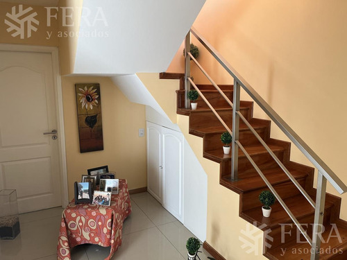Imagen 6 de 30 de Venta Casa De 4 Ambientes Con Cochera, Galeria Y Patio Con Piscina En Wilde (28501)