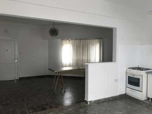 Venta Alquiler Casa 3 Ambientes Cochera Terraza