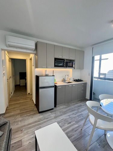 Departamento En Alquiler En San Telmo, Capital Federal, Buenos Aires