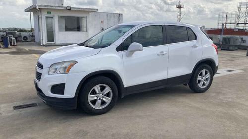 Imagen 1 de 15 de Chevrolet Trax 2015 5p Lt L4/1.8 Aut
