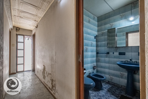 Ph En Lomas Del Mirador, 3 Ambientes, 2 Habitaciones, 1 Baño, Patio, Cuarto De Guardado