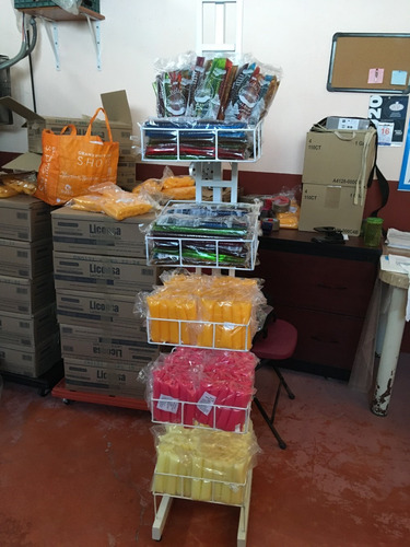 Imagen 1 de 9 de Se Traspasa Fábrica De Bebidas Refrescantes Y Golosinas