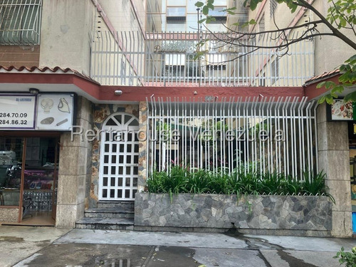 Se Vende Excelente Apartamento En Los Palos Grandes #25-18980 Pm