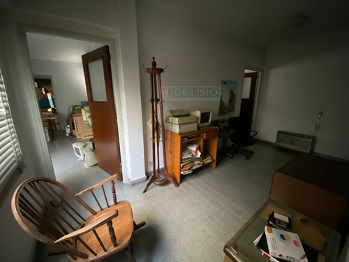 Venta En Block. Local Comercial + Vivienda. J. D. Peron Al 2300. Valentin Alsina.