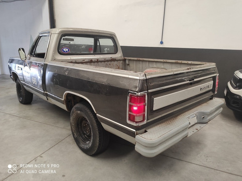 Dodge Ram Royal Se