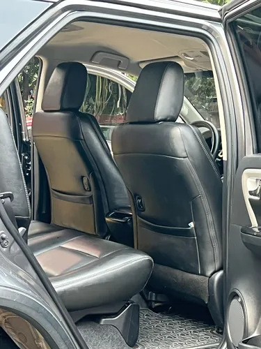 Toyota Fortuner 2.7l Mid