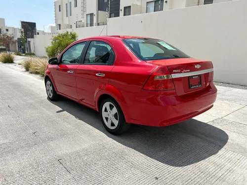 Chevrolet Aveo 1.6 Lt L4 At