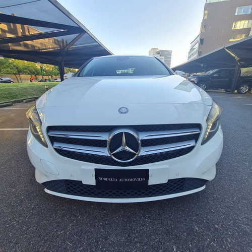 Mercedes Benz A200