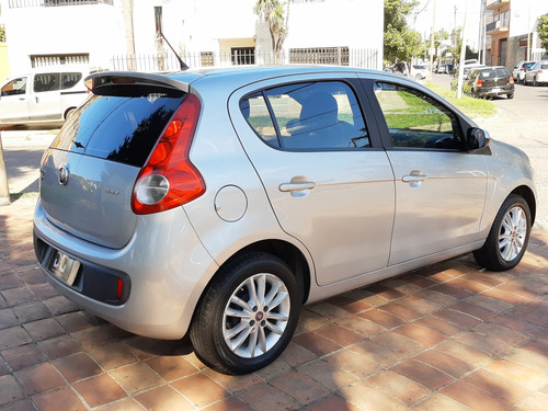 Imagen 4 de 13 de Fiat Palio 1.6 Nuevo Essence 115cv 2017