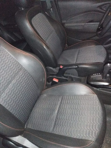 Imagem 9 de 9 de Chevrolet Onix Ltz