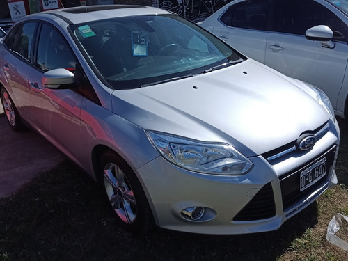 Imagen 13 de 14 de Ford Focus Iii 2015 2.0 Sedan Se Plus At6