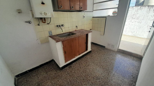 Departamento En Venta B Roma, 2 Dorm. Con Cochera