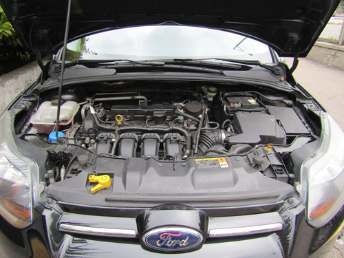 Ford Focus 2.0 Titanium At