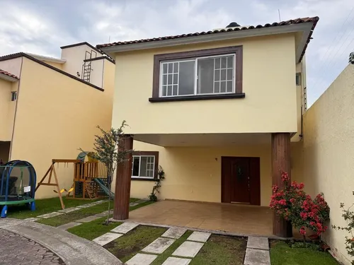 Casa En Renta En Fracc Rinconada Tizatlalli En Metepec
