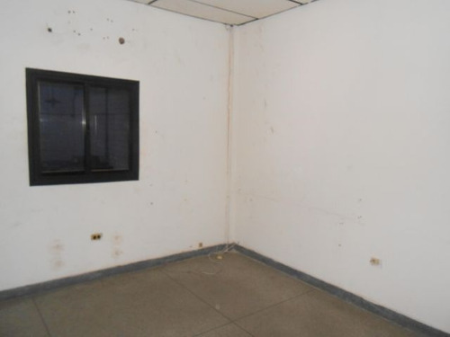 Imagen 2 de 14 de Rentahouse Concepto 0414-412.8424 / 22-5063