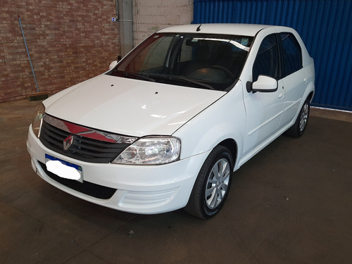 Renault Logan 1.6 Expression Hi-power 4p