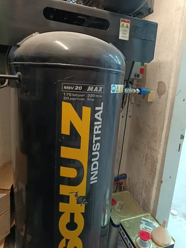 comprar Schulz Compresor 5 Hp 220lt Vertical