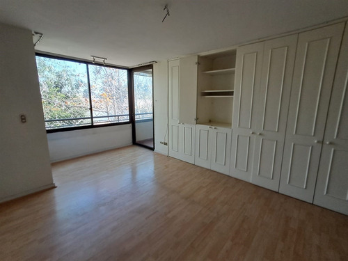 Departamento En Arriendo De 3 Dorm. En Las Condes