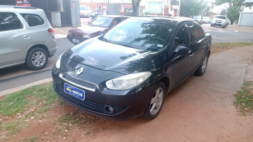 Renault Fluence 2013 2.0 Dynamique Hi-flex 4p