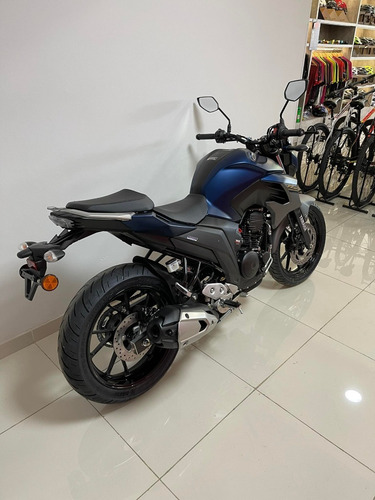 Imagen 15 de 15 de Yamaha Fz 25 En Stock Storero Motos